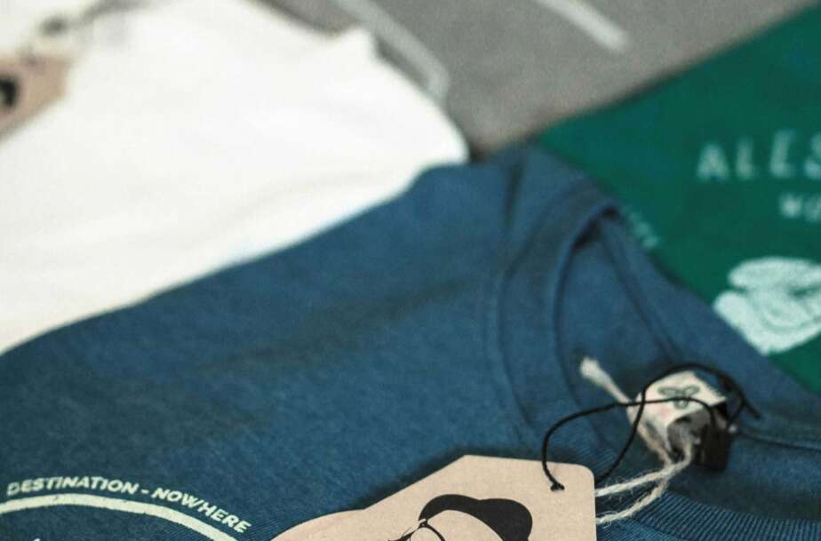 custom tshirt manufacture